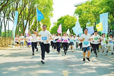 FUN肆奔跑 悅動四方?——四方光電2025年環湖健康跑活動圓滿收官